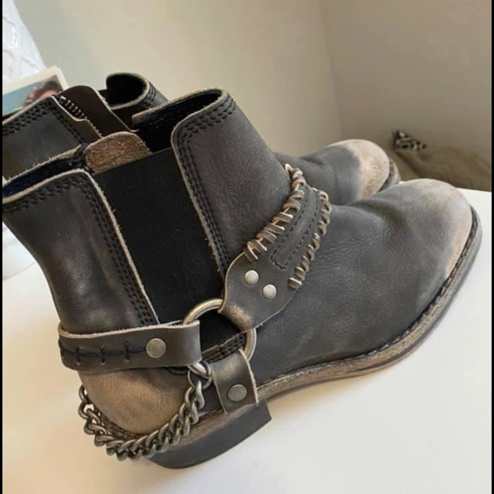 Free people bootie